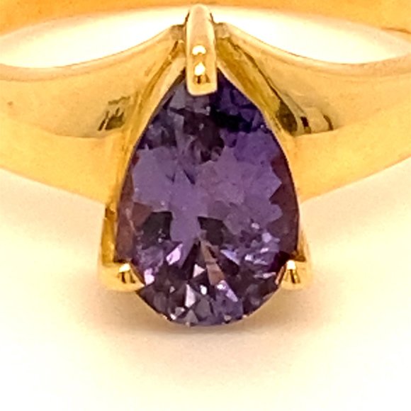 GIA Certified Color Change Sapphire 1.46ct 18KRing - Picture 8 of 8
